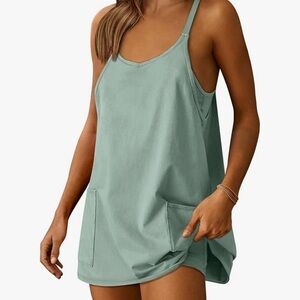 Palm Harbor Resort Green Sleeveless Tank Top Athletic Dress